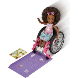 Barbie Chelsea en silla de ruedas - Morena