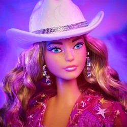 Barbie Signature Fashion Frontier HRM92