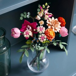 LEGO Botanicals Buqué fantasía en rosa 10342