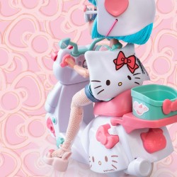 Muñeca manga 4SF con Scooter Rosa Hello Kitty