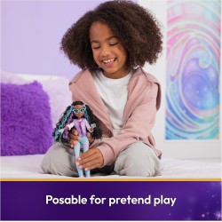 Academia Unicornio muñeca de moda Layla