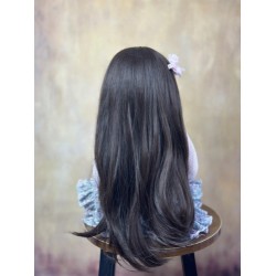 Muñeca reborn realista niña cabello largo 55 cm
