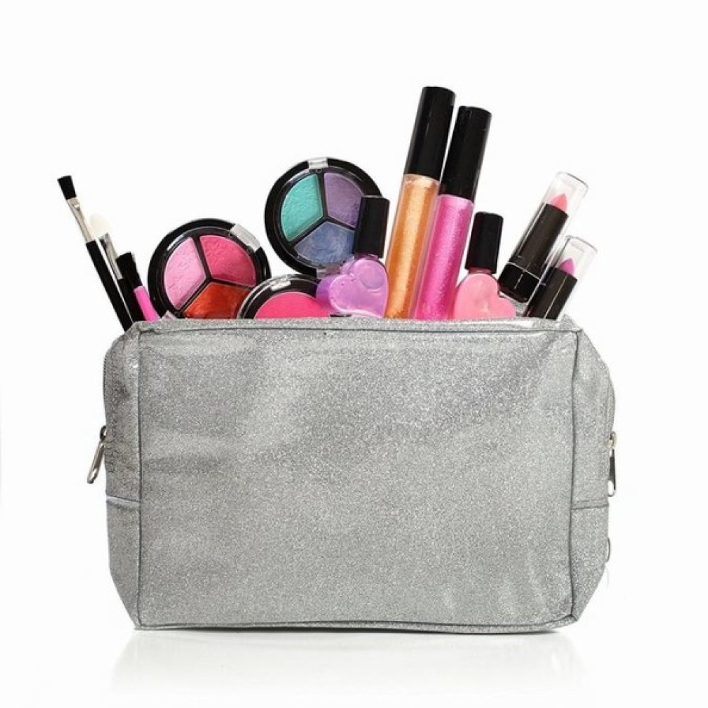 Maquillaje niñas y cosmetiquera
