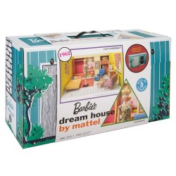 Barbies dreamhouse by Mattel 1962