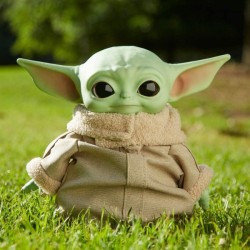 Mandalorian peluche Baby Yoda GWD85