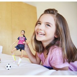 Barbie Movimientos Deportivos Futbolista FCX82 Barbie Movimientos Deportivos Futbolista FCX82