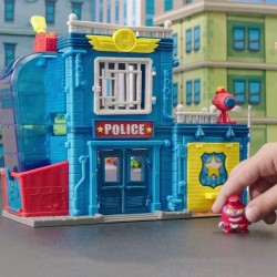 Superzings Estación de Policía
