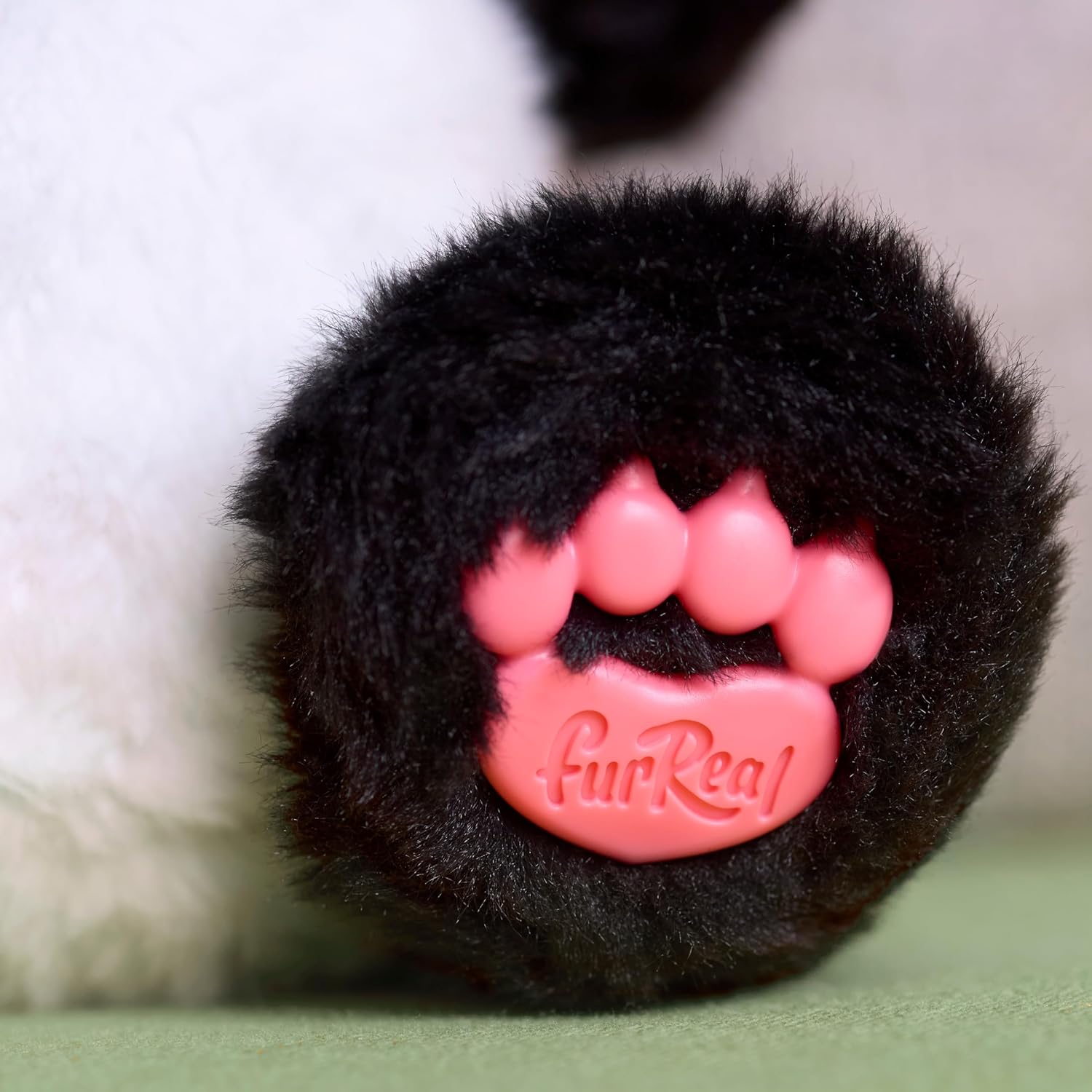FurReal mascota interactiva Coco la Panda volteretas - vista alternativa