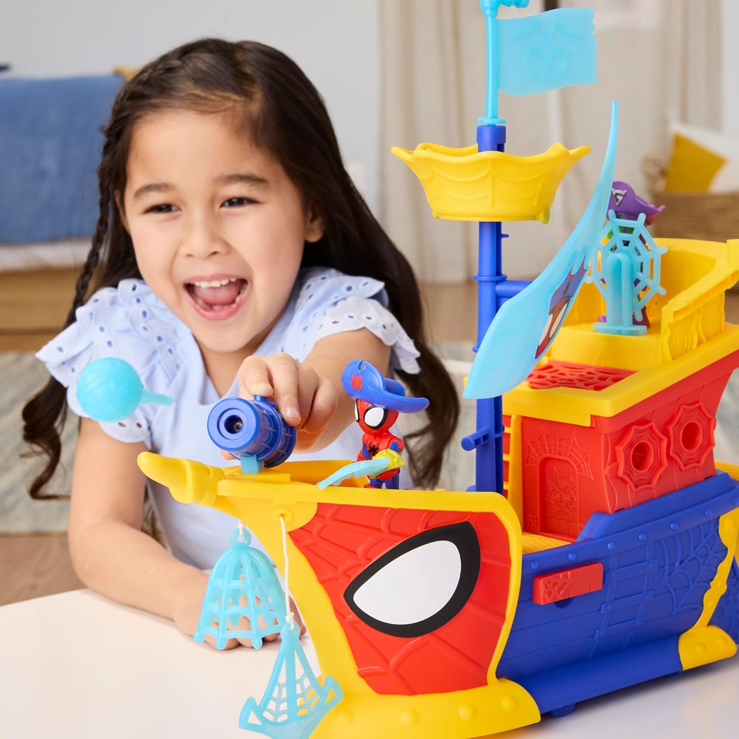 Spidey y sus Sorprendentes Amigos Barco Pirata con telarañas y burbujas - imagen adicional