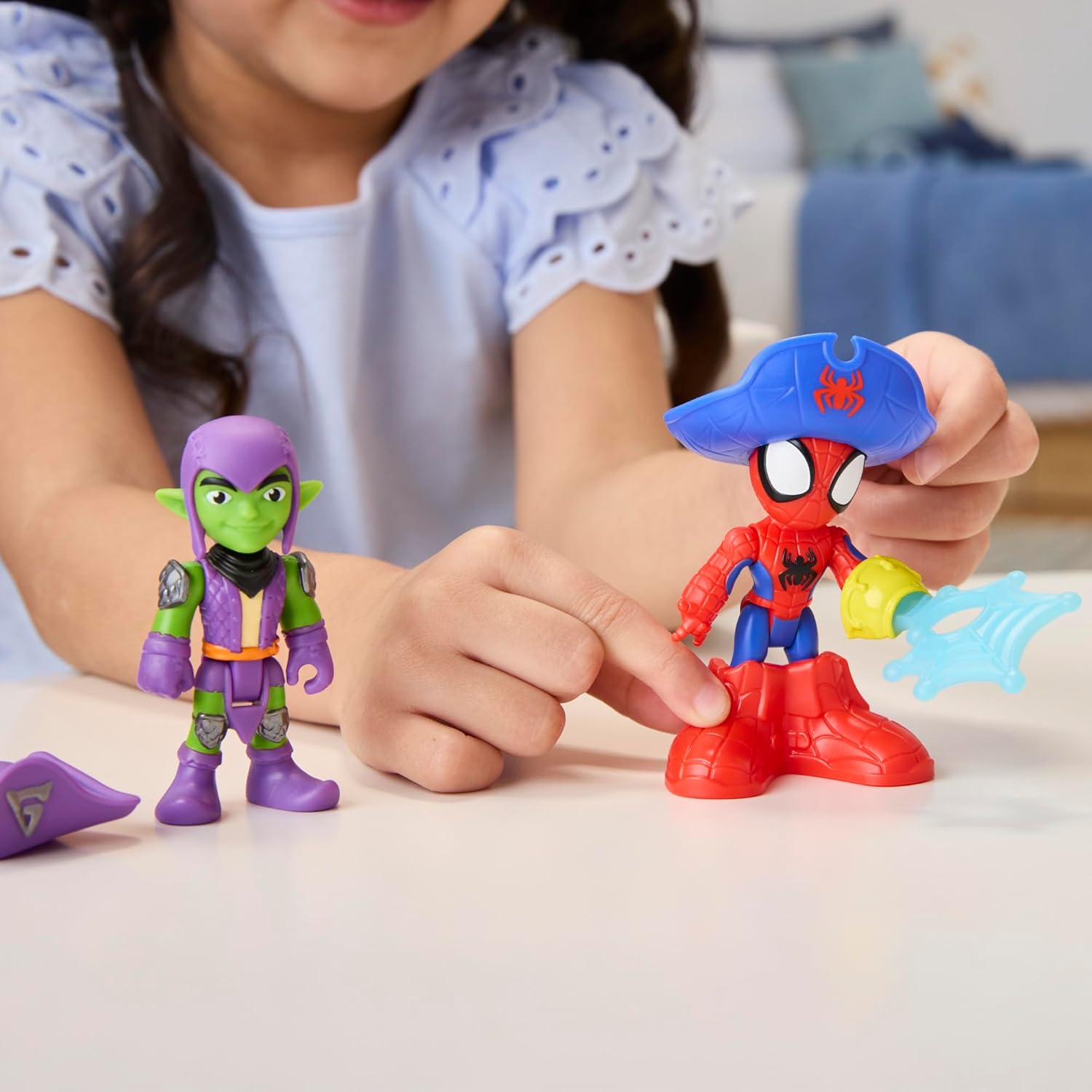 Spidey y sus Sorprendentes Amigos Barco Pirata con telarañas y burbujas - imagen adicional