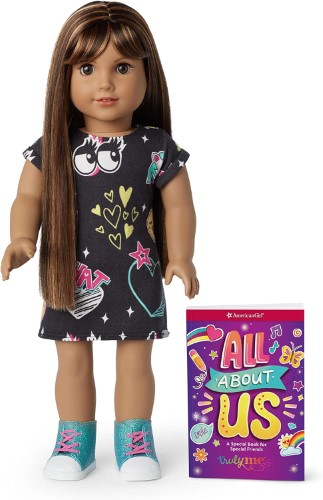 American Girl Truly Me muñeca pelo castaño HJP75