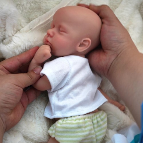 Muñeca Bebé de silicona reborn - imagen adicional