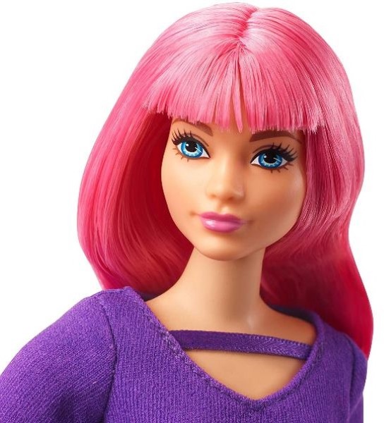 Barbie muñeca de viaje y accesorios FWV26 - vista alternativa