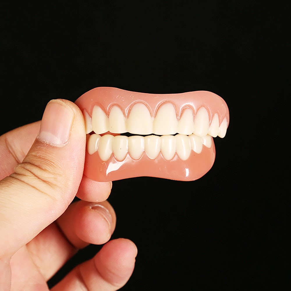 Dentadura postiza cosmética - vista alternativa
